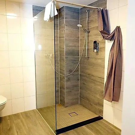 Otel E&b Bei Waiblingen & Stuttgart